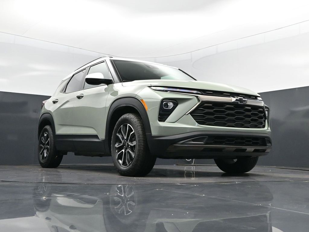 Used 2025 Chevrolet TrailBlazer ACTIV w/ Convenience Package image 45