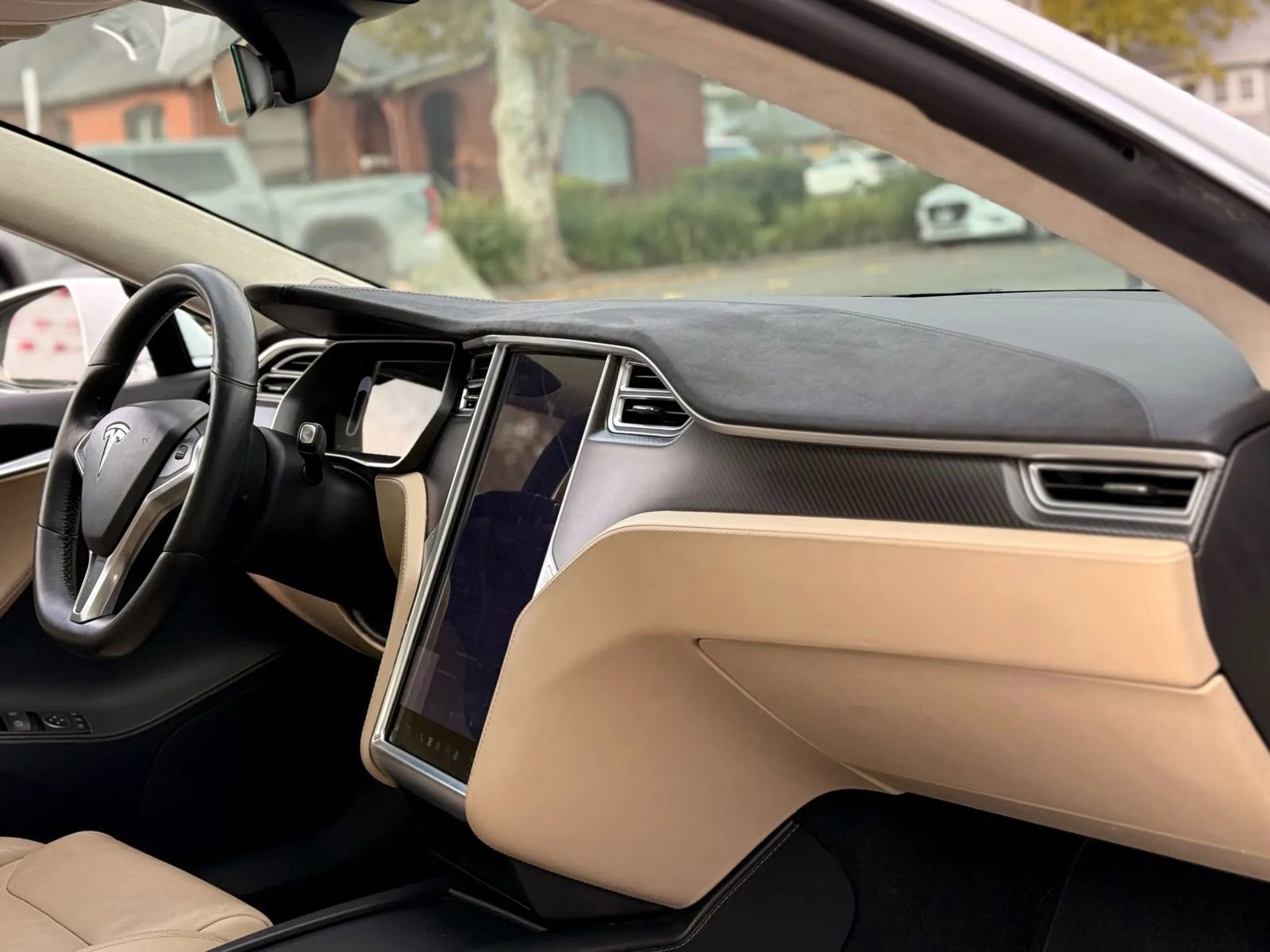 Used 2017 Tesla Model S 90D AWD/4WD image 10