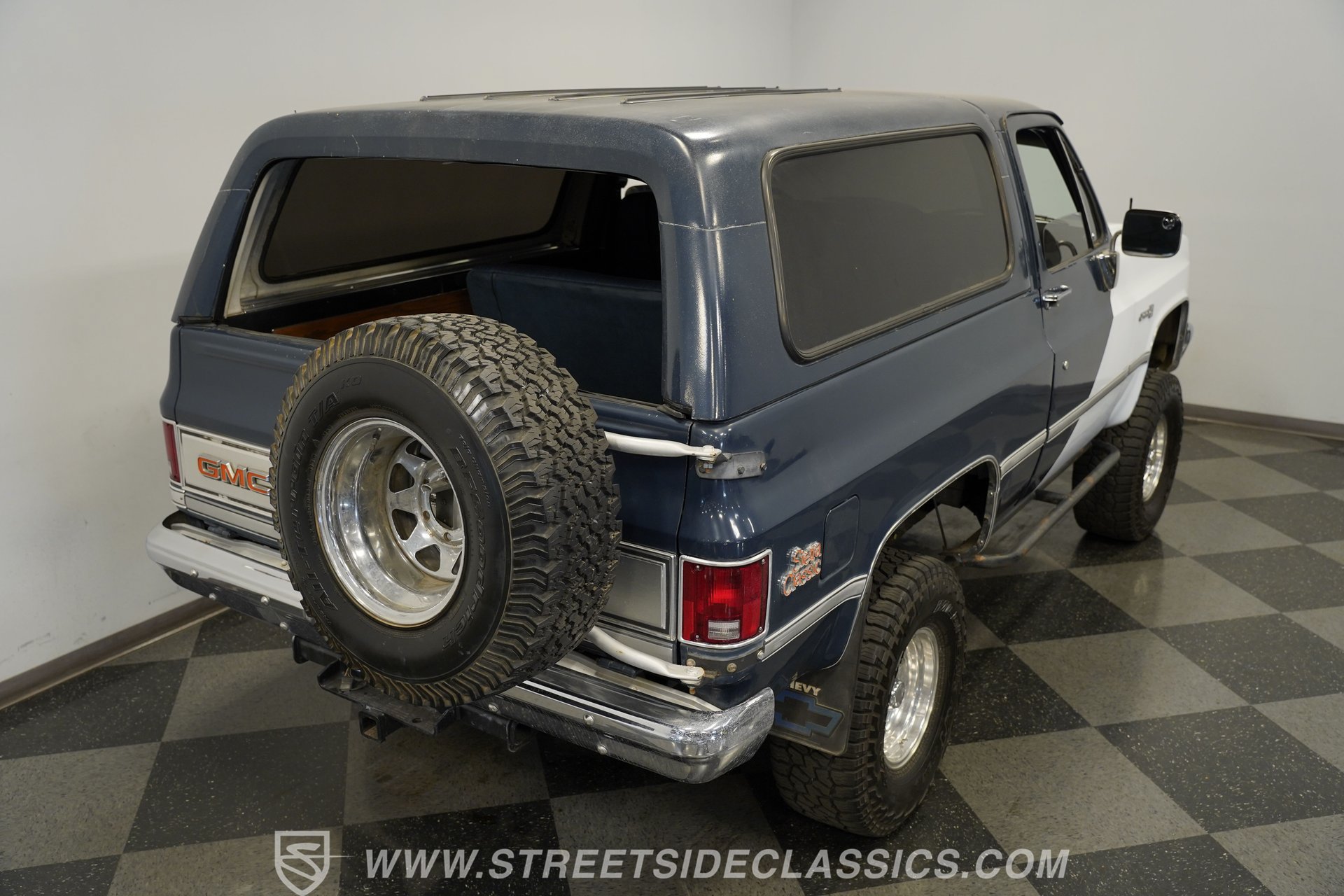 Used 1988 GMC Jimmy 4WD image 29