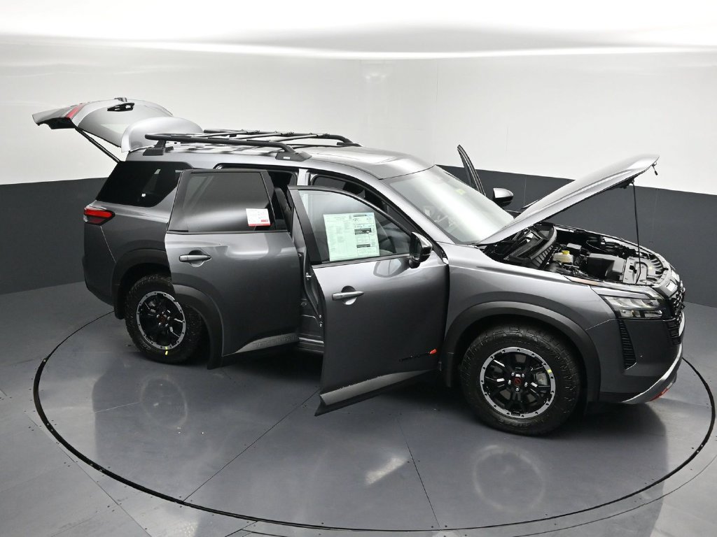 New 2026 Nissan Pathfinder Rock Creek w/ Rock Creek Premium Package AWD/4WD image 32