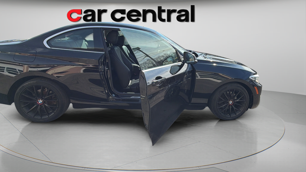 Used 2016 BMW 228i xDrive Coupe AWD/4WD image 9