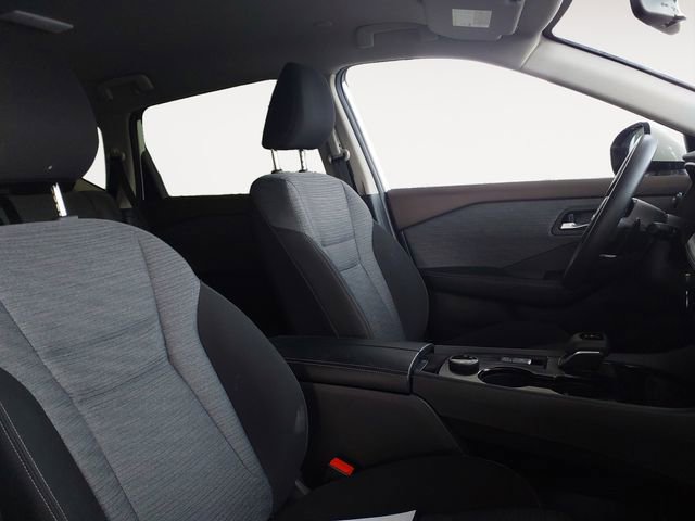 Used 2023 Nissan Rogue SV image 15