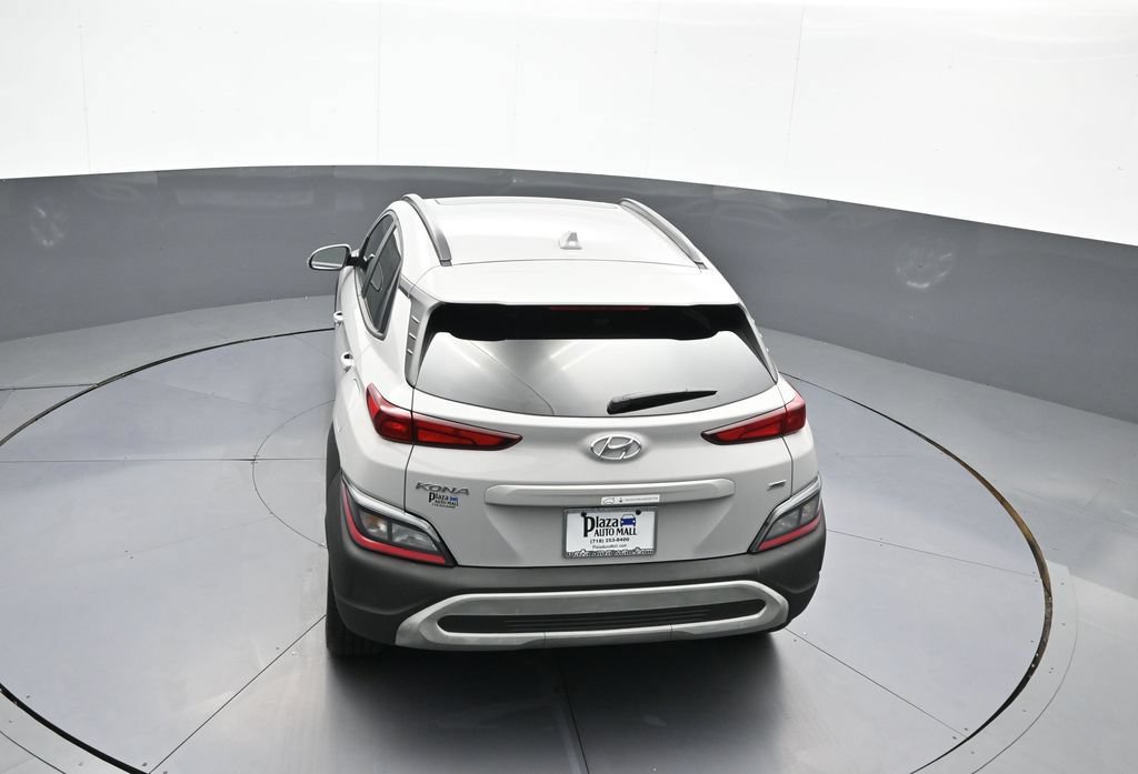 Certified 2022 Hyundai Kona SEL w/ Convenience Package AWD/4WD image 40