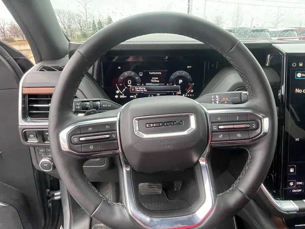 Used 2025 GMC Yukon Denali image 13