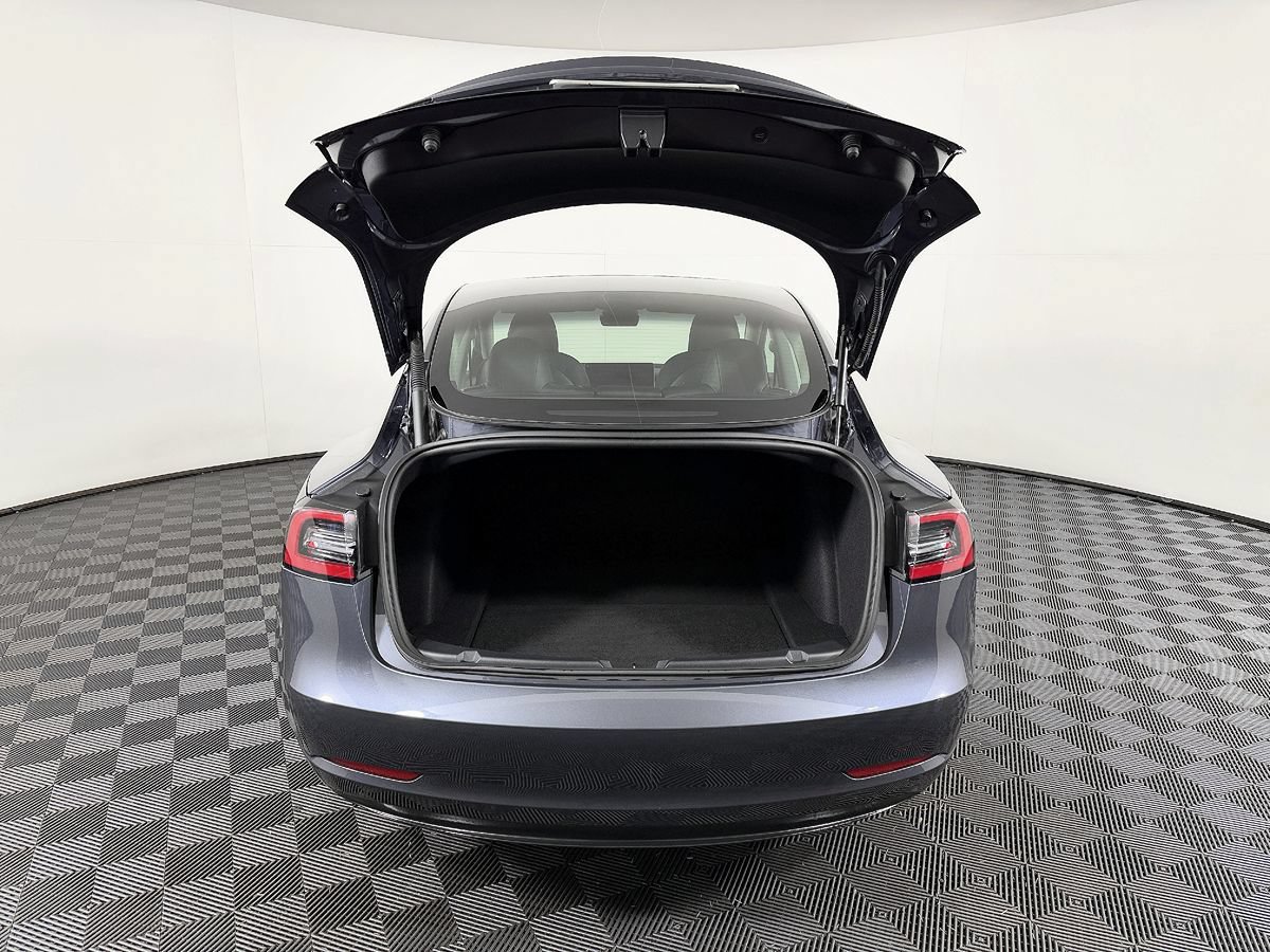 Used 2023 Tesla Model 3 Standard Range RWD image 11