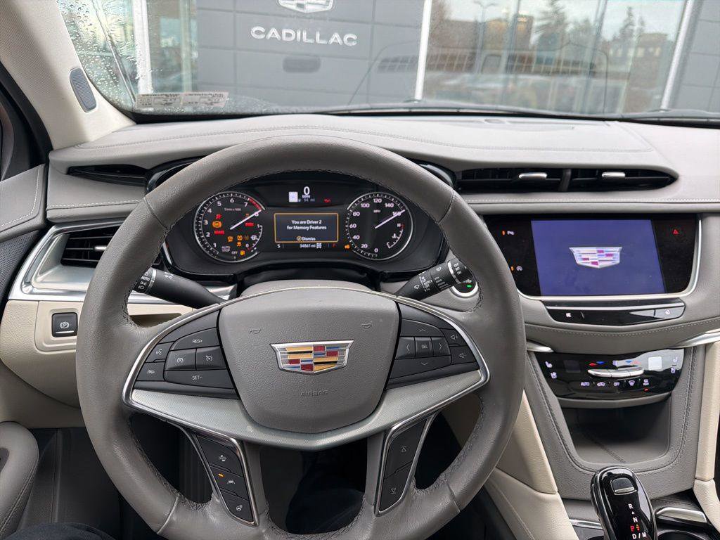 Certified 2023 Cadillac XT5 Premium Luxury image 8