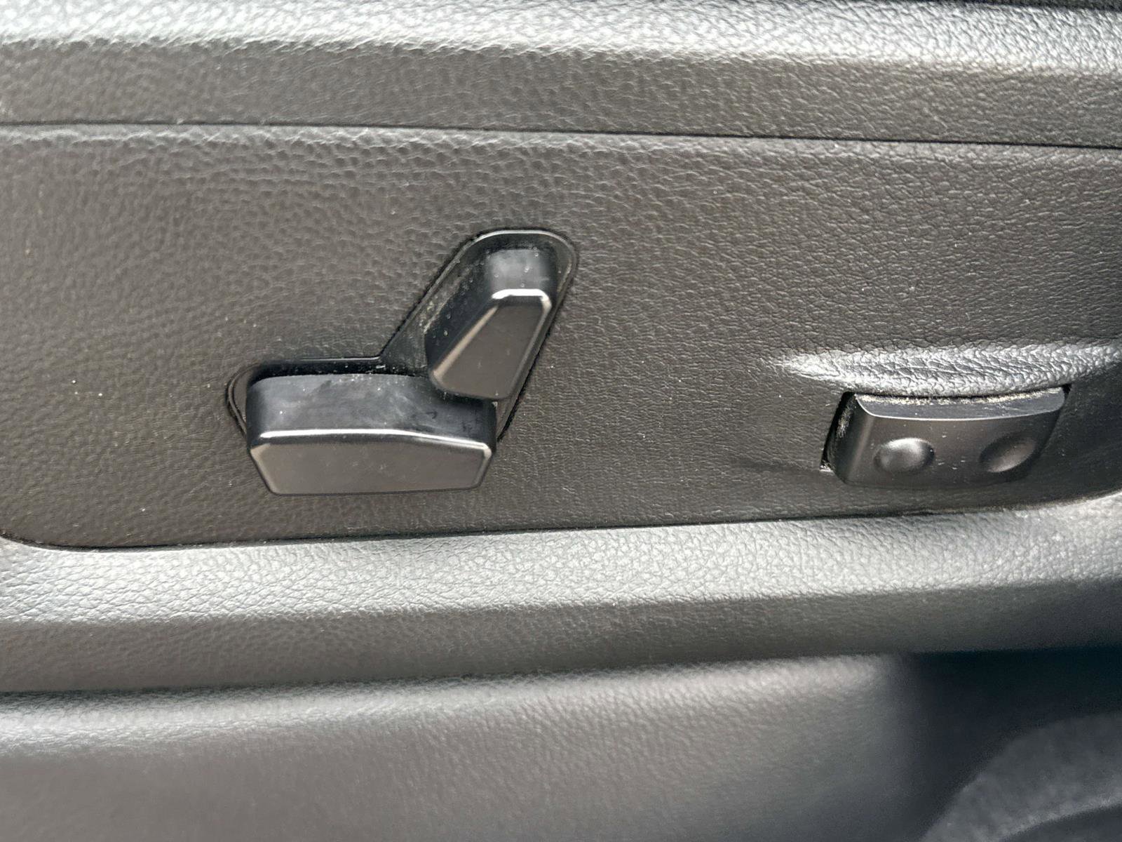 Used 2024 RAM 2500 Big Horn image 14