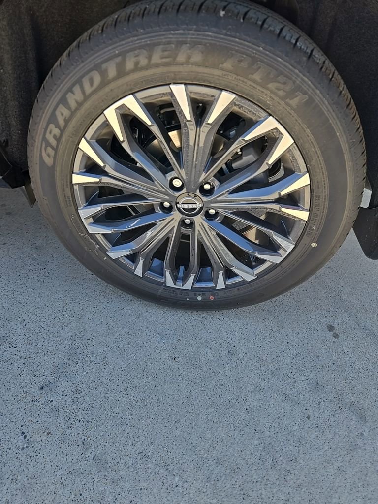 New 2026 Nissan Rogue Platinum w/ Platinum Premium Package image 5