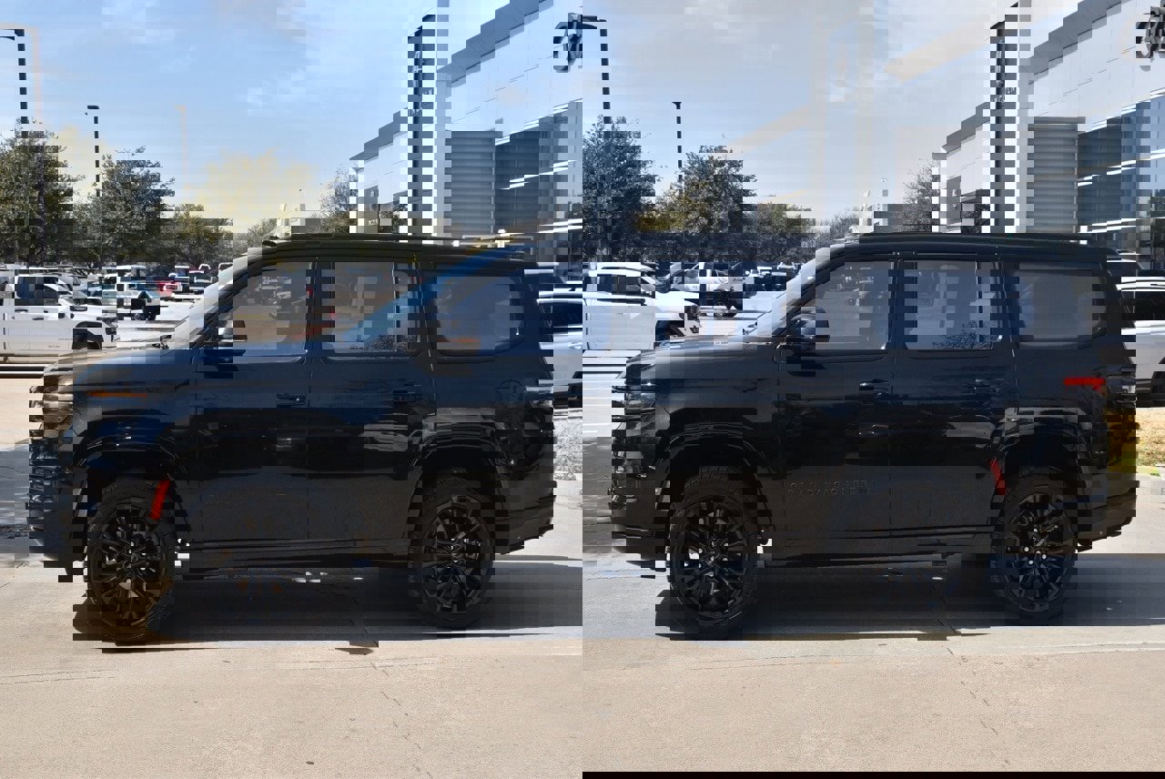 Used 2022 Jeep Grand Wagoneer Series II w/ Quick Order Packagew 28T image 12