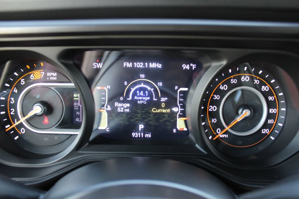 Used 2026 Jeep Wrangler Unlimited Rubicon 392 w/ Quick Order Package 27X Moab AWD/4WD image 35