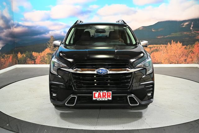 Used 2023 Subaru Ascent Touring AWD/4WD image 3