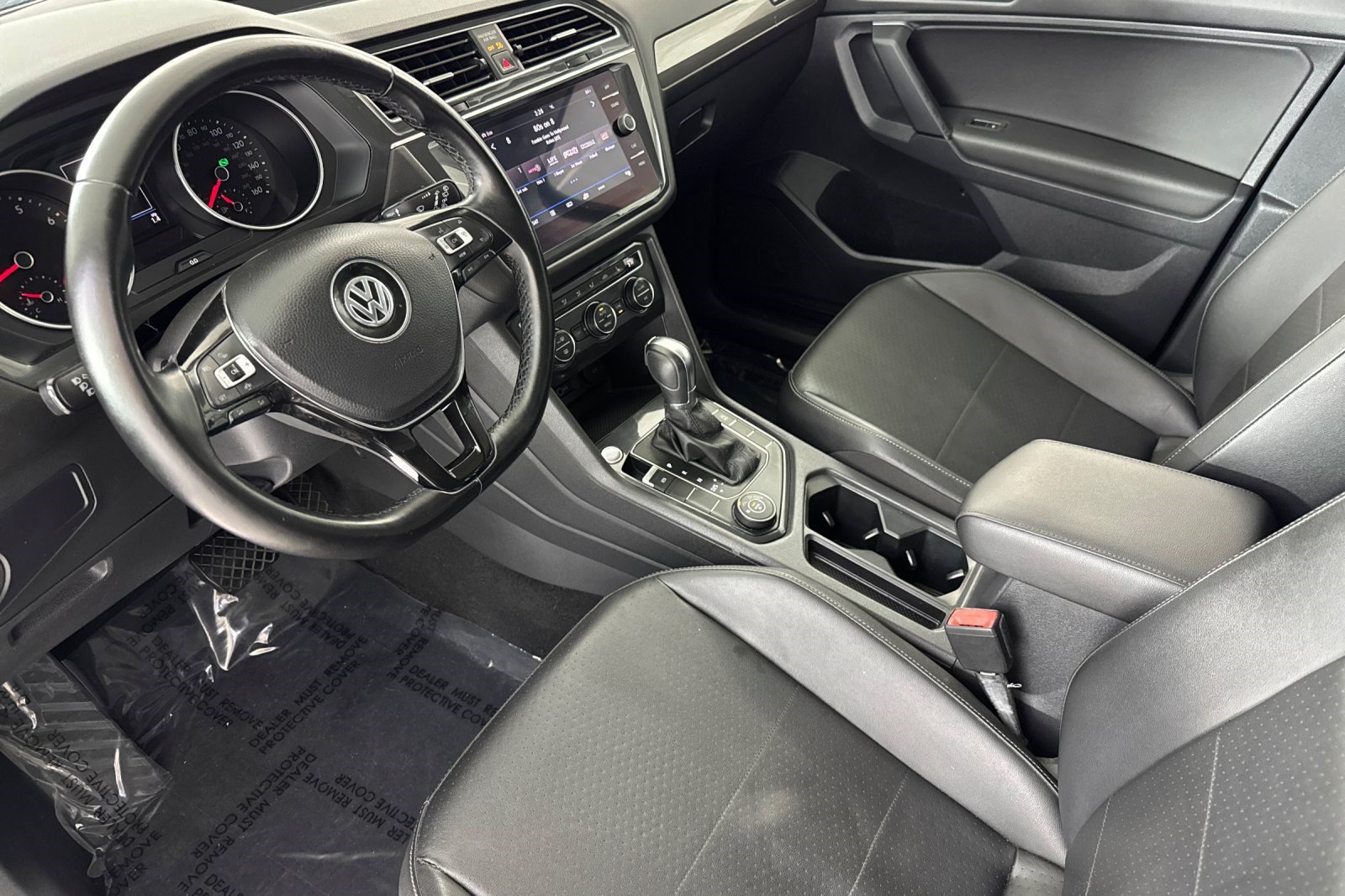 Used 2019 Volkswagen Tiguan SE AWD/4WD image 4