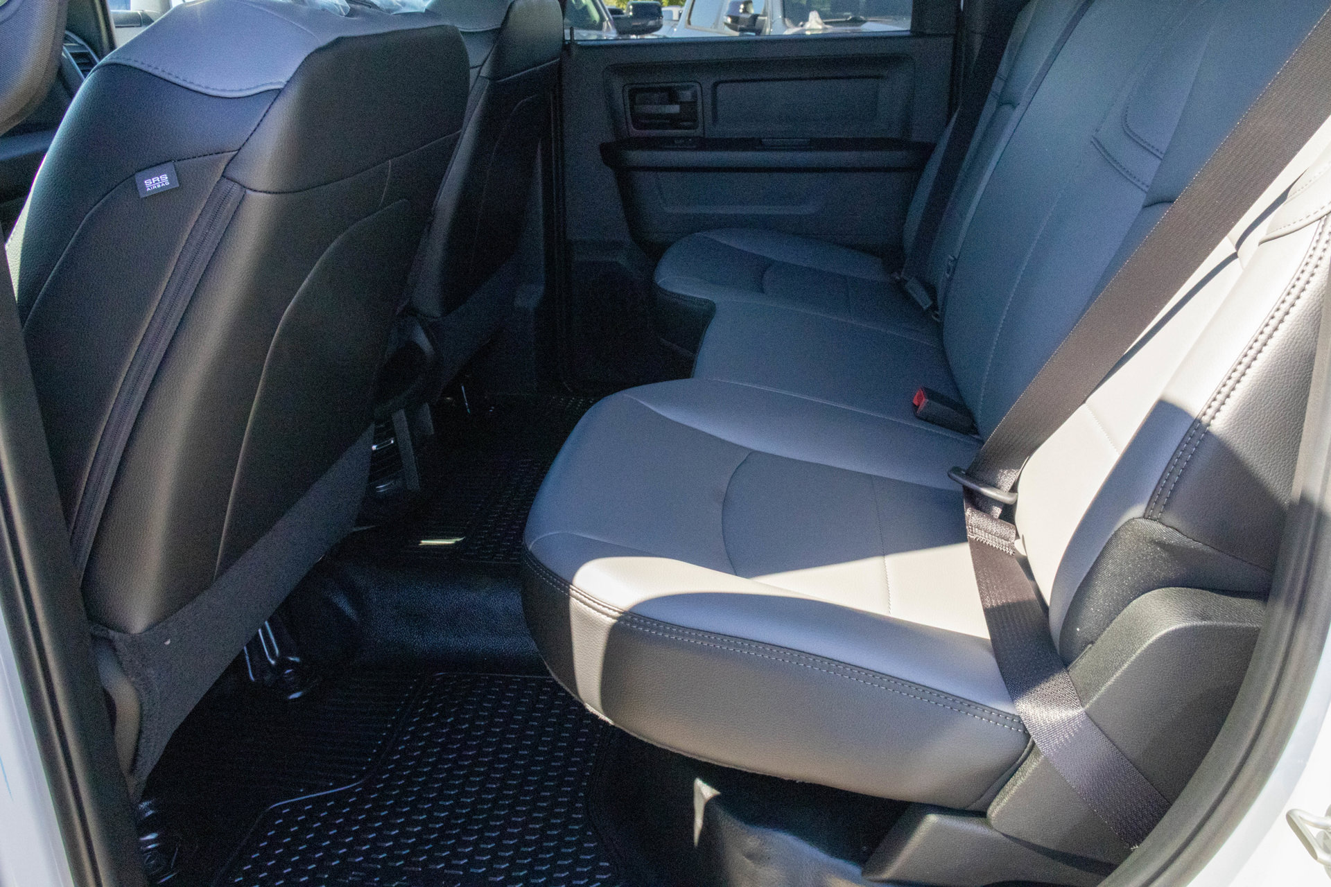 New 2027 RAM 3500 Tradesman AWD/4WD image 15