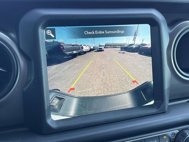 Used 2022 Jeep Gladiator Sport image 30