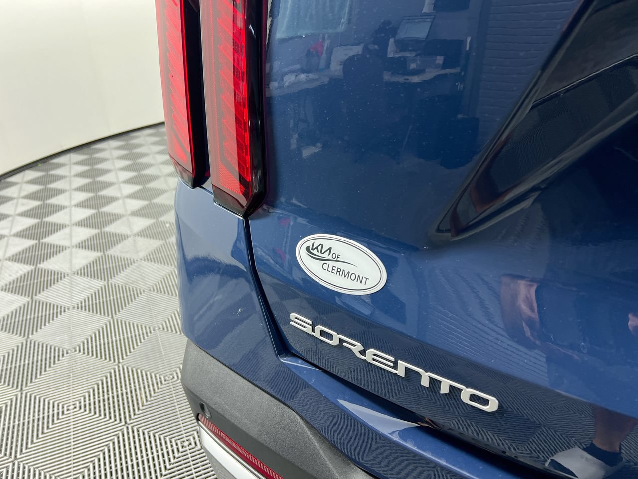 New 2026 Kia Sorento S FWD image 5