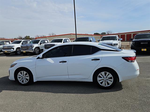 Used 2025 Nissan Sentra S image 2