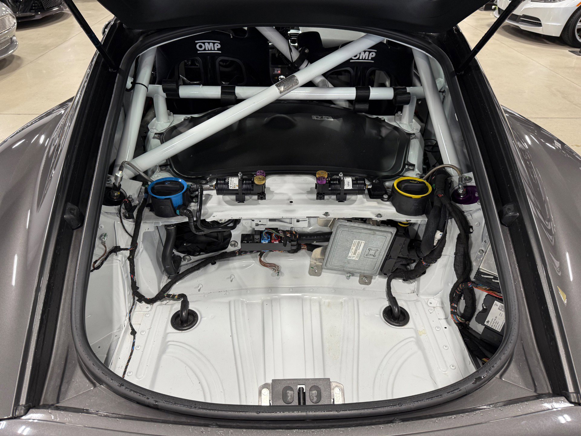 Used 2016 Porsche Cayman GT4 image 34