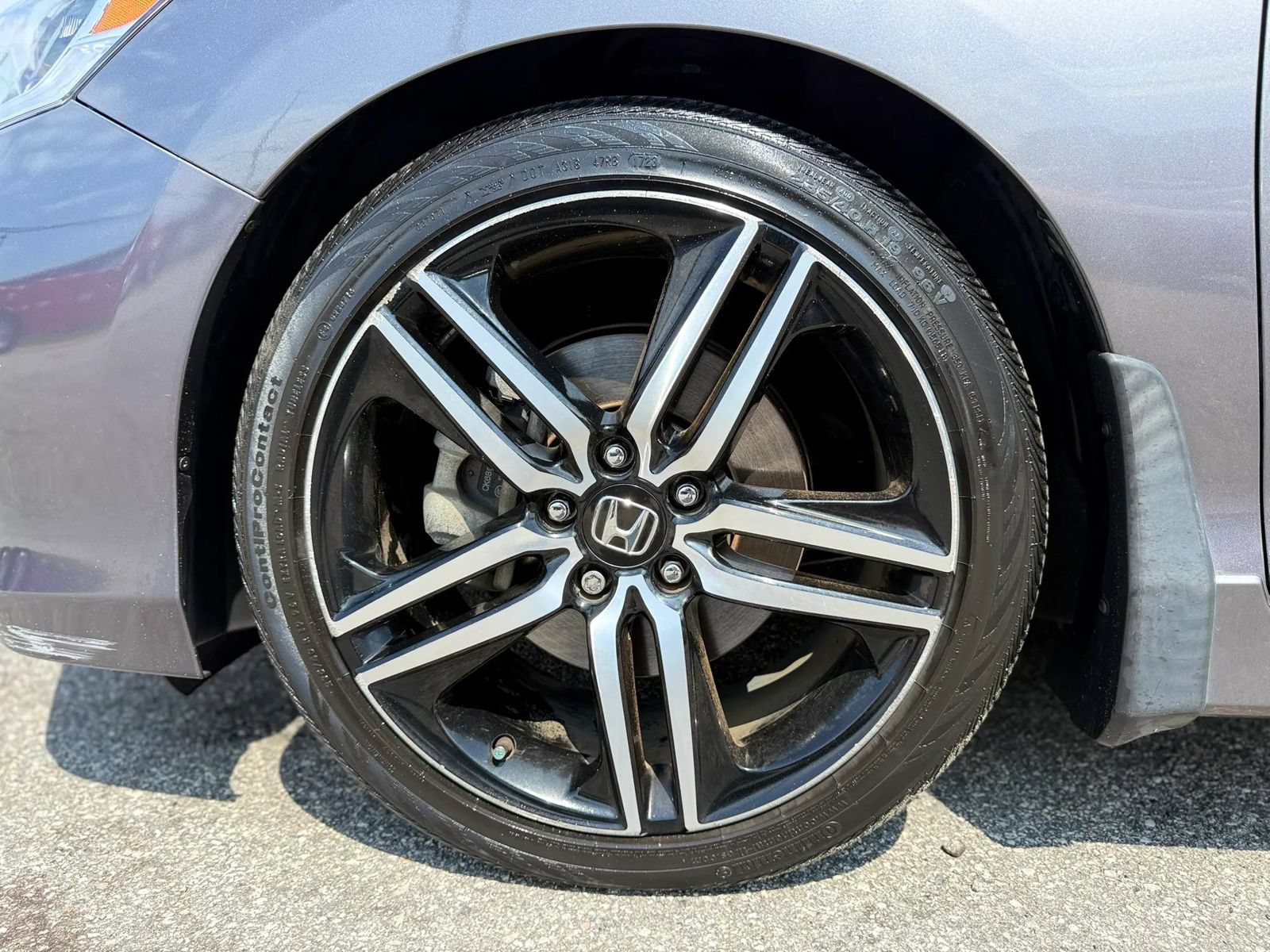 Used 2016 Honda Accord Sport image 25