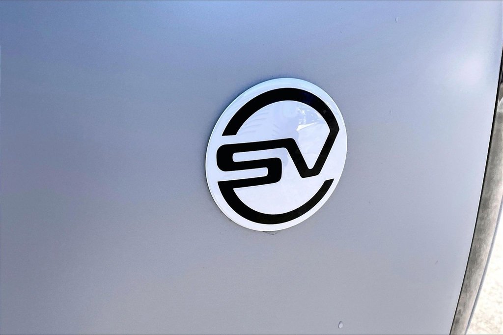 New 2026 Land Rover Range Rover SV image 9