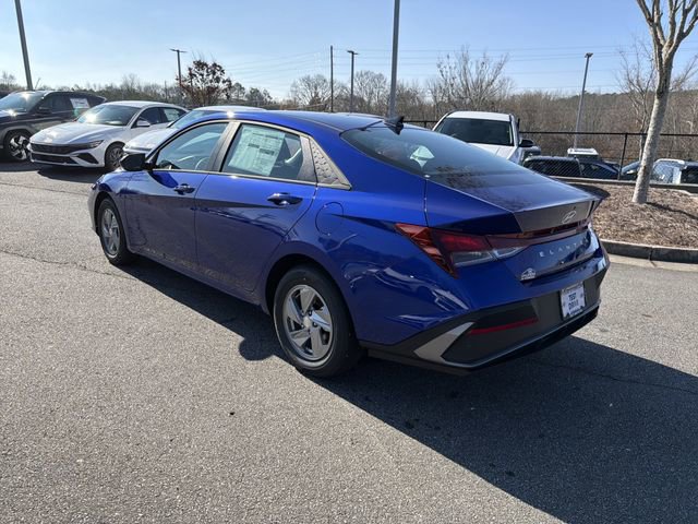 New 2026 Hyundai Elantra SE image 5