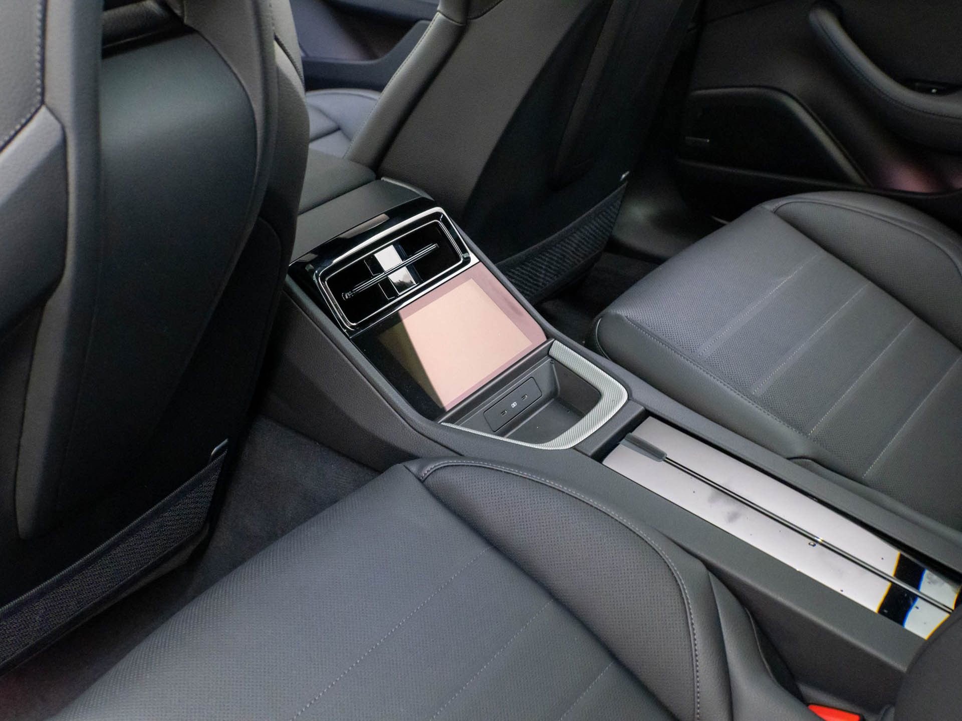 New 2026 Porsche Panamera 4 image 17