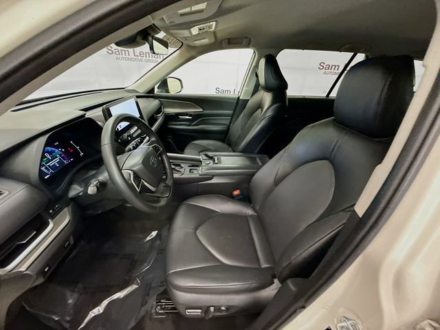 Used 2024 Toyota Grand Highlander AWD image 21