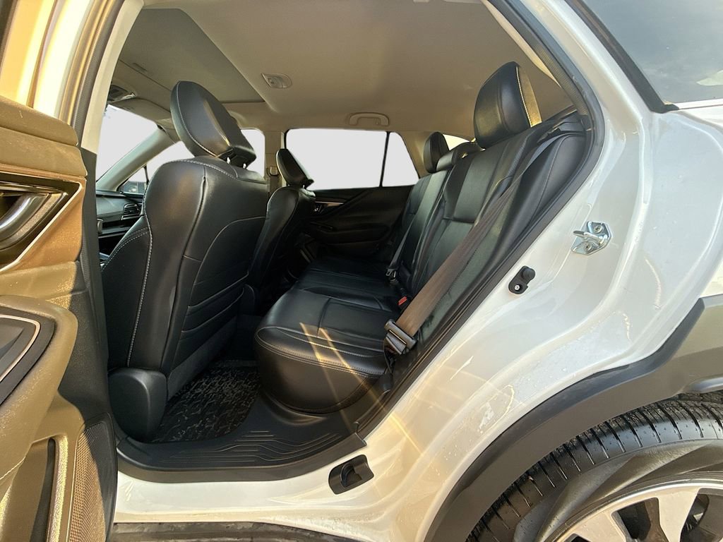 Used 2025 Subaru Outback Limited AWD/4WD image 26