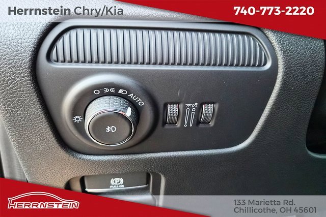 New 2025 Jeep Wagoneer Series III w/ Quick Order Package 25C Super image 18