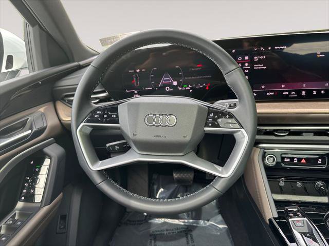 Certified 2025 Audi Q5 Premium w/ Convenience Package AWD/4WD image 12