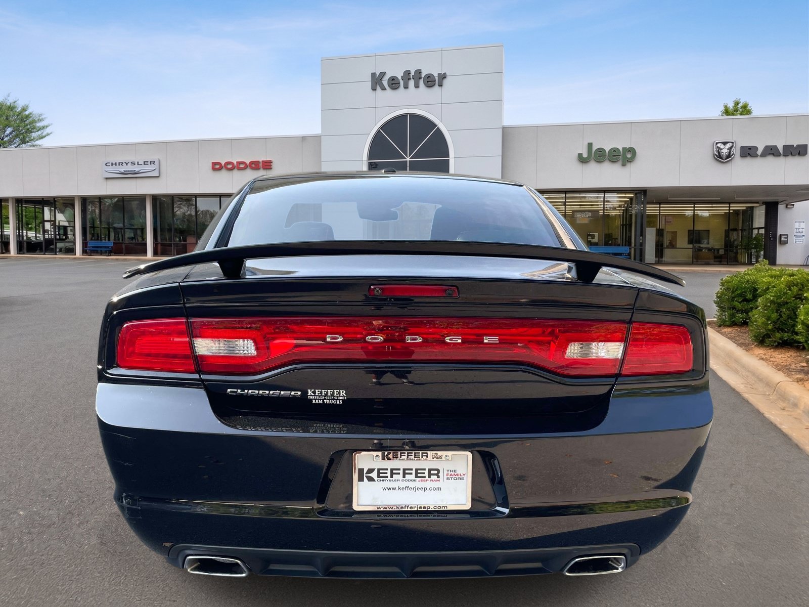 Used 2012 Dodge Charger SXT Plus RWD image 5