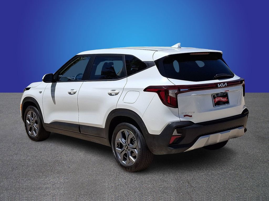 Used 2026 Kia Seltos LX FWD image 6