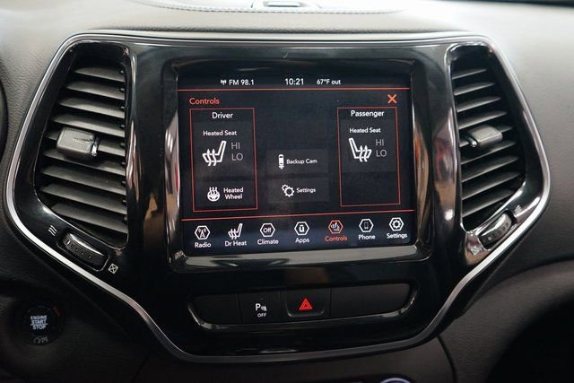 Used 2019 Jeep Cherokee Limited image 35