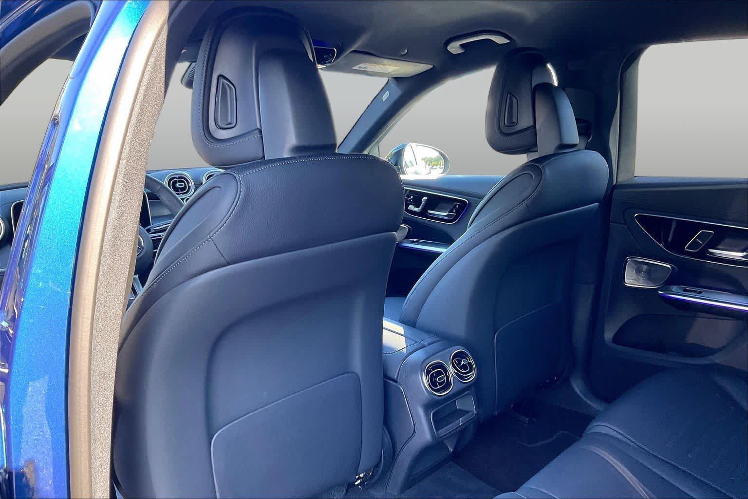 Used 2026 Mercedes-Benz GLC 300 4MATIC image 21