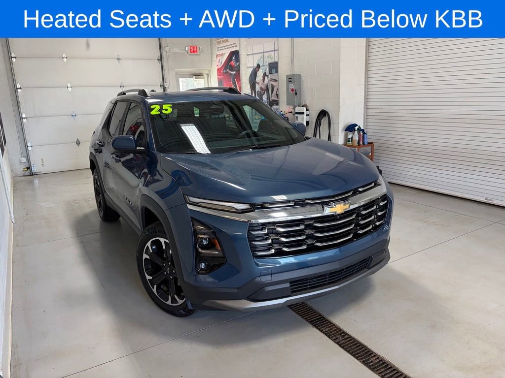 Used 2025 Chevrolet Equinox LT w/ Convenience Package II AWD/4WD image 2