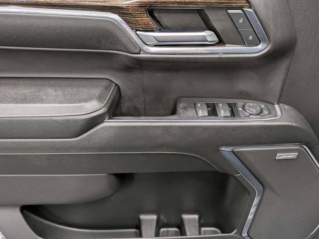 Used 2024 GMC Sierra 1500 Elevation w/ Elevation Premium Package image 11