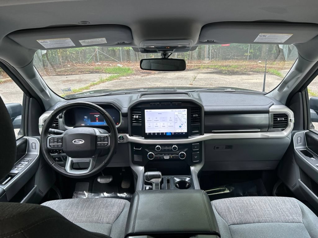 Used 2023 Ford F150 Lightning XLT AWD/4WD image 27