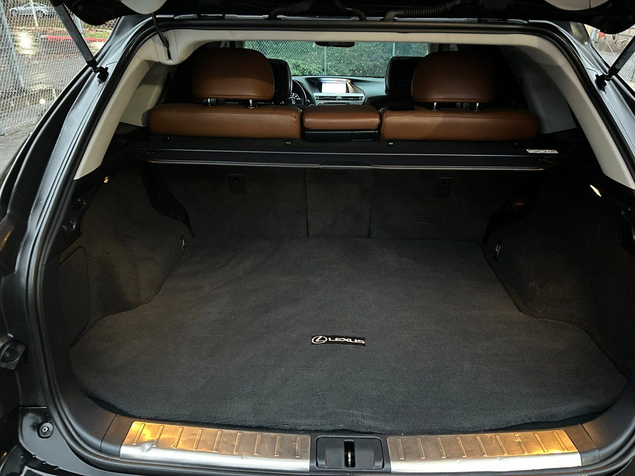 Used 2014 Lexus RX 450h AWD image 18