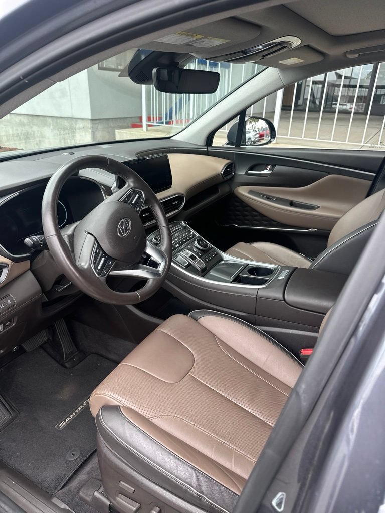 Used 2023 Hyundai Santa Fe Limited AWD/4WD image 5