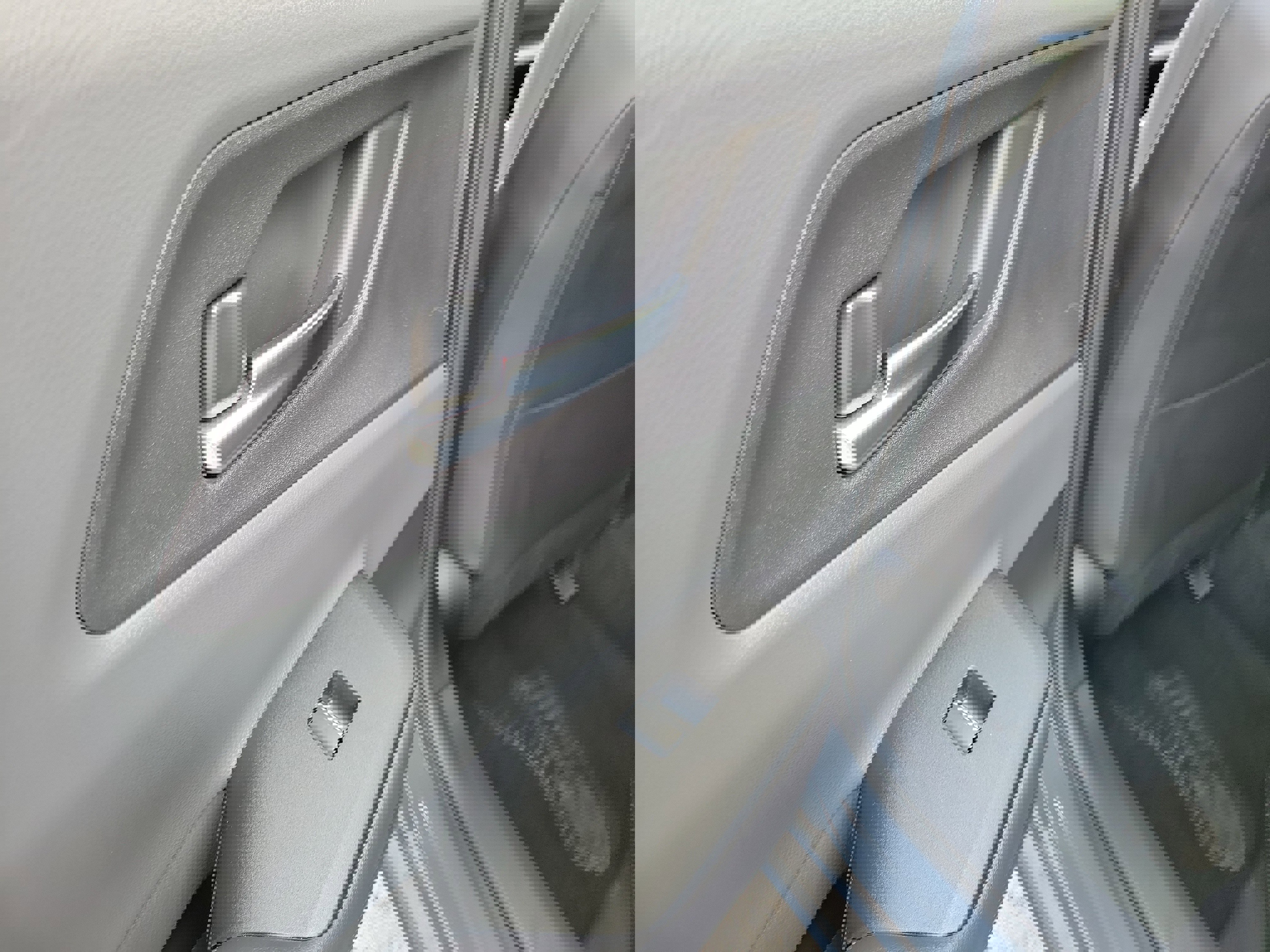 Used 2024 Toyota Prius XLE image 13