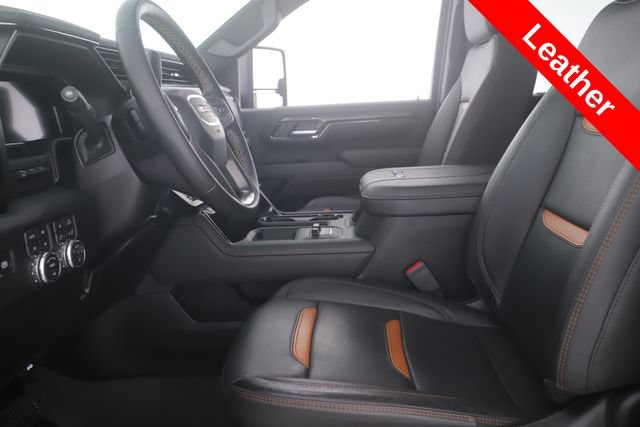 Used 2026 GMC Sierra 2500 AT4 w/ AT4 Premium Plus Package AWD/4WD image 17