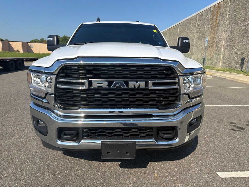 Used 2024 RAM 2500 Big Horn AWD/4WD image 2