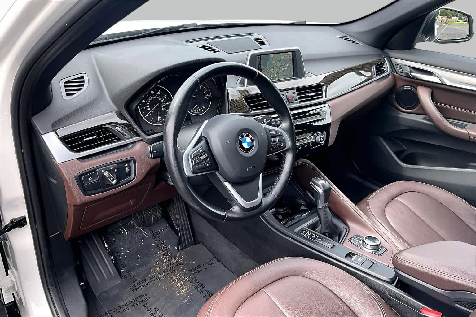 Used 2017 BMW X1 xDrive28i AWD/4WD image 19