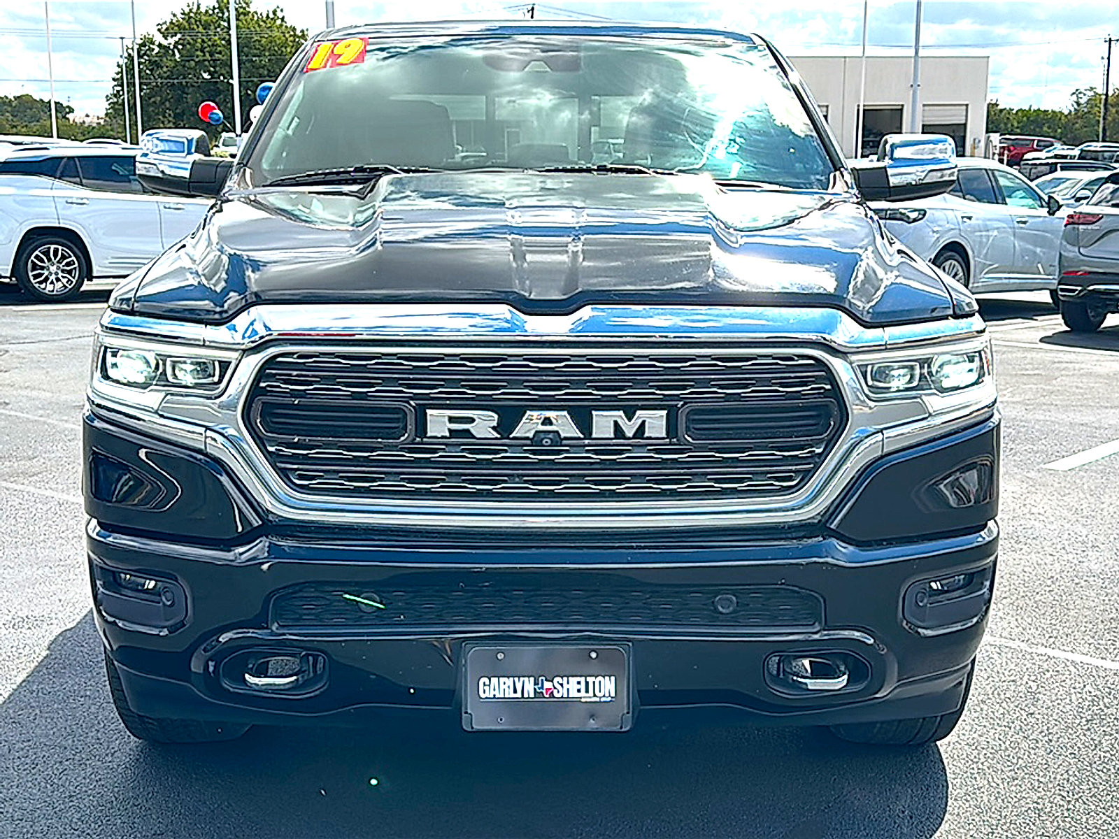 Used 2019 RAM 1500 Limited RWD image 11