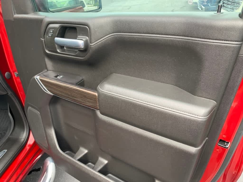 Used 2021 Chevrolet Silverado 1500 LT AWD/4WD image 25