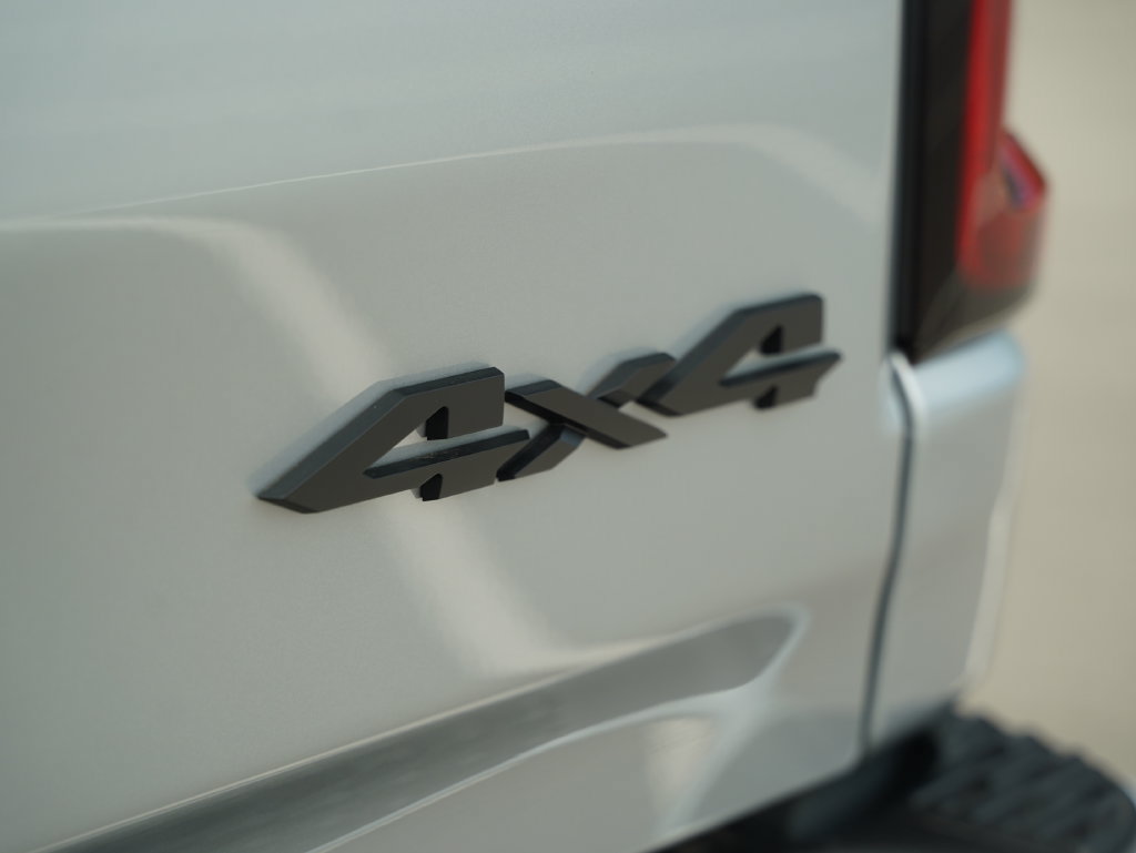 New 2026 RAM 1500 Laramie w/ Night Edition AWD/4WD image 44
