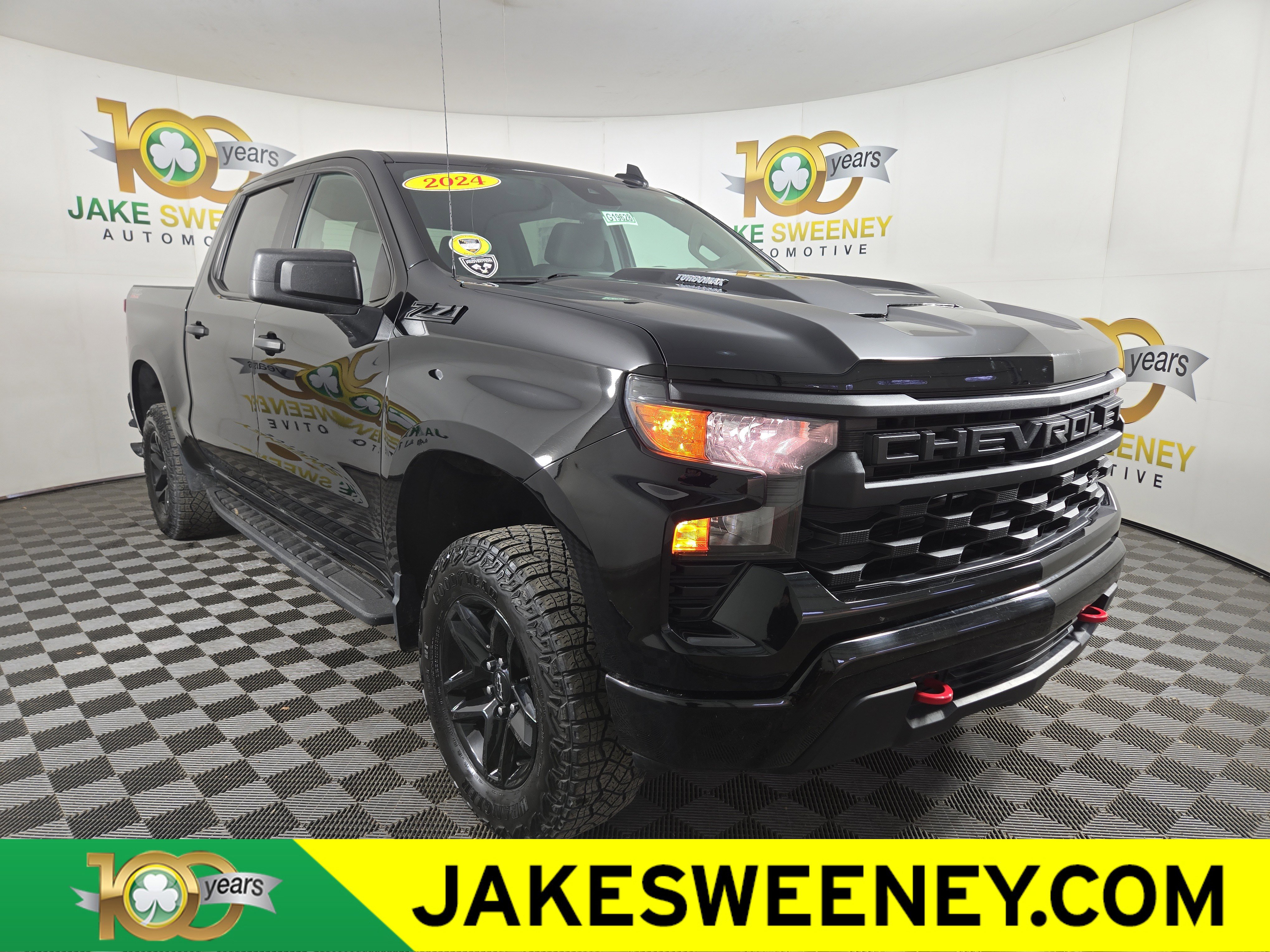 Certified 2024 Chevrolet Silverado 1500 Custom Trail Boss w/ LPO, Dark Essentials Package