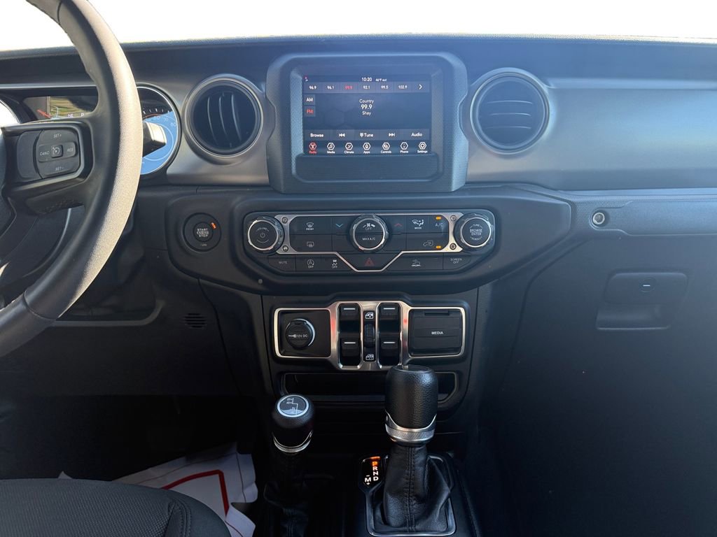 Used 2023 Jeep Gladiator Sport image 11