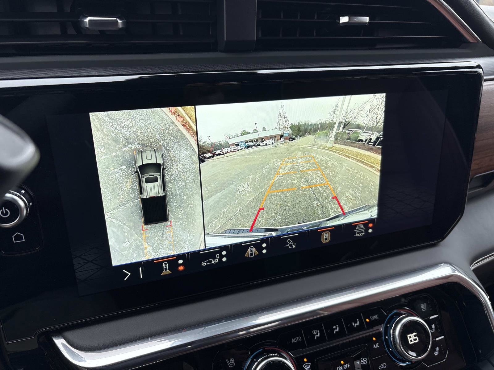 Certified 2025 GMC Sierra 2500 Denali Ultimate image 23