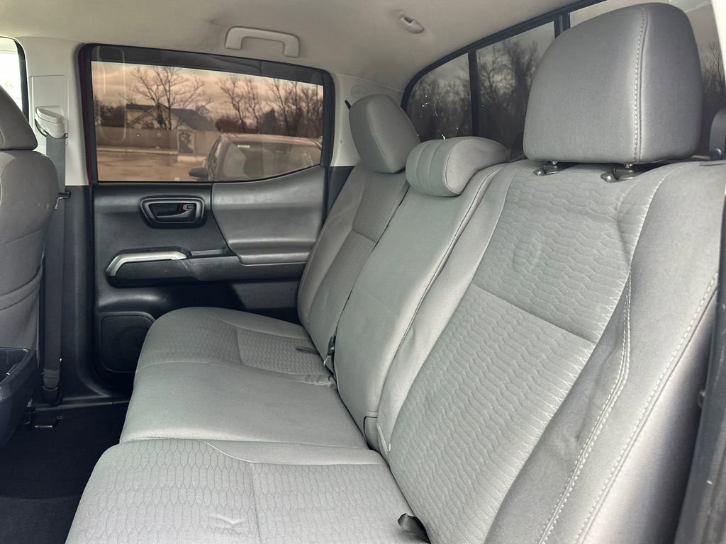 Used 2017 Toyota Tacoma SR5 w/ Tow Package image 14