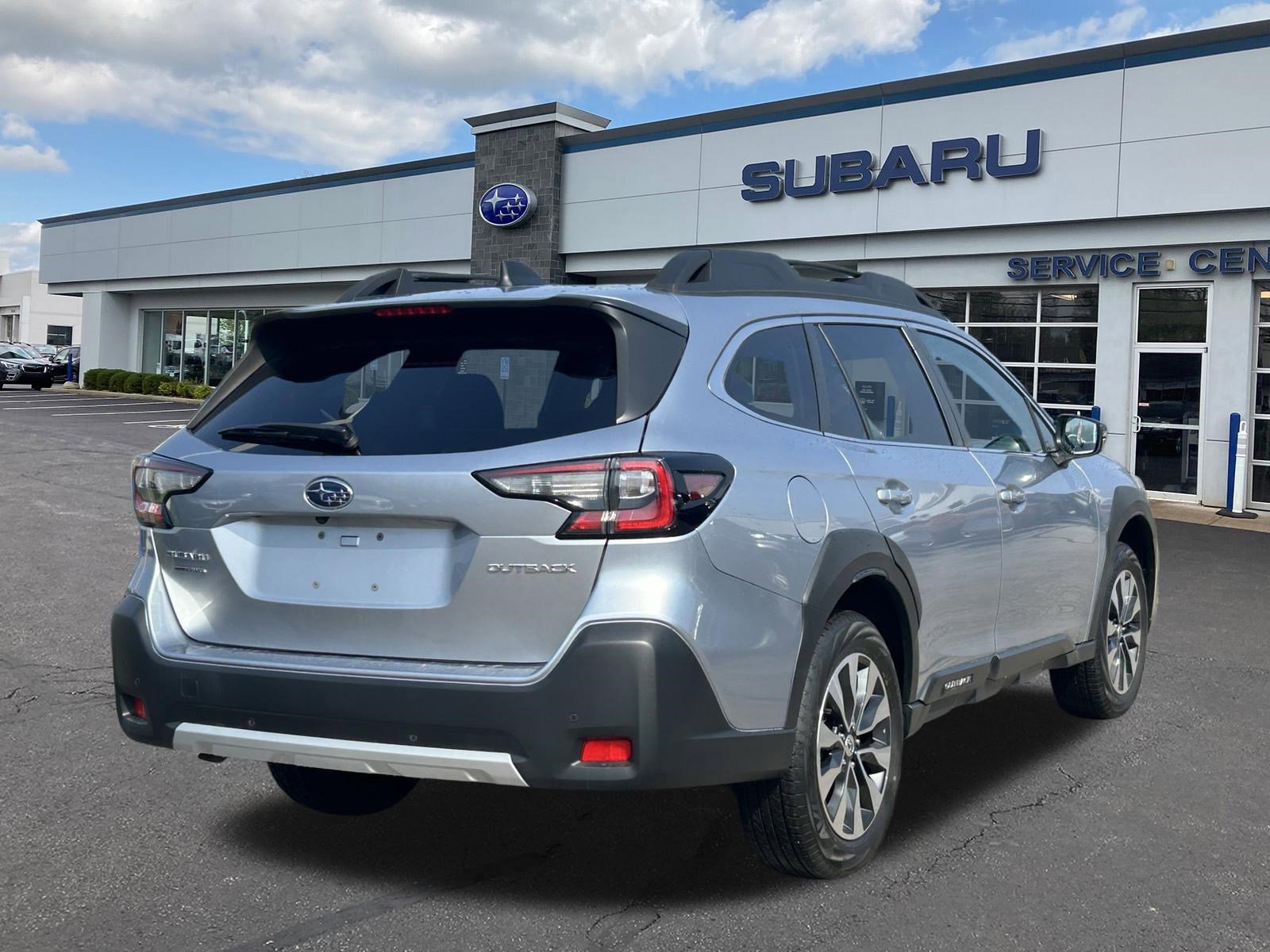 Certified 2024 Subaru Outback Limited image 7
